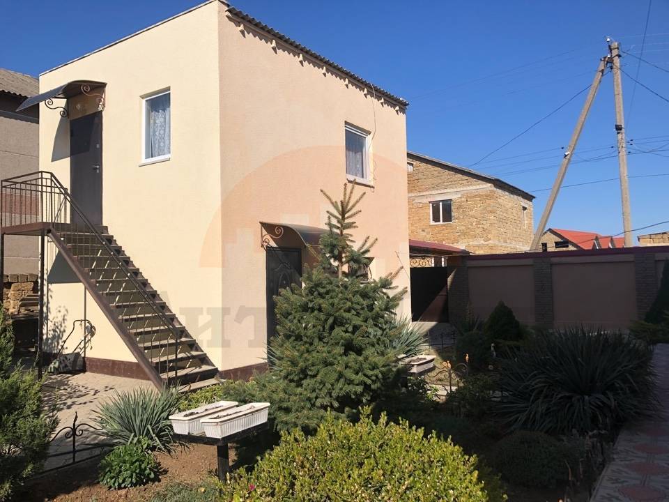 гараж и комната