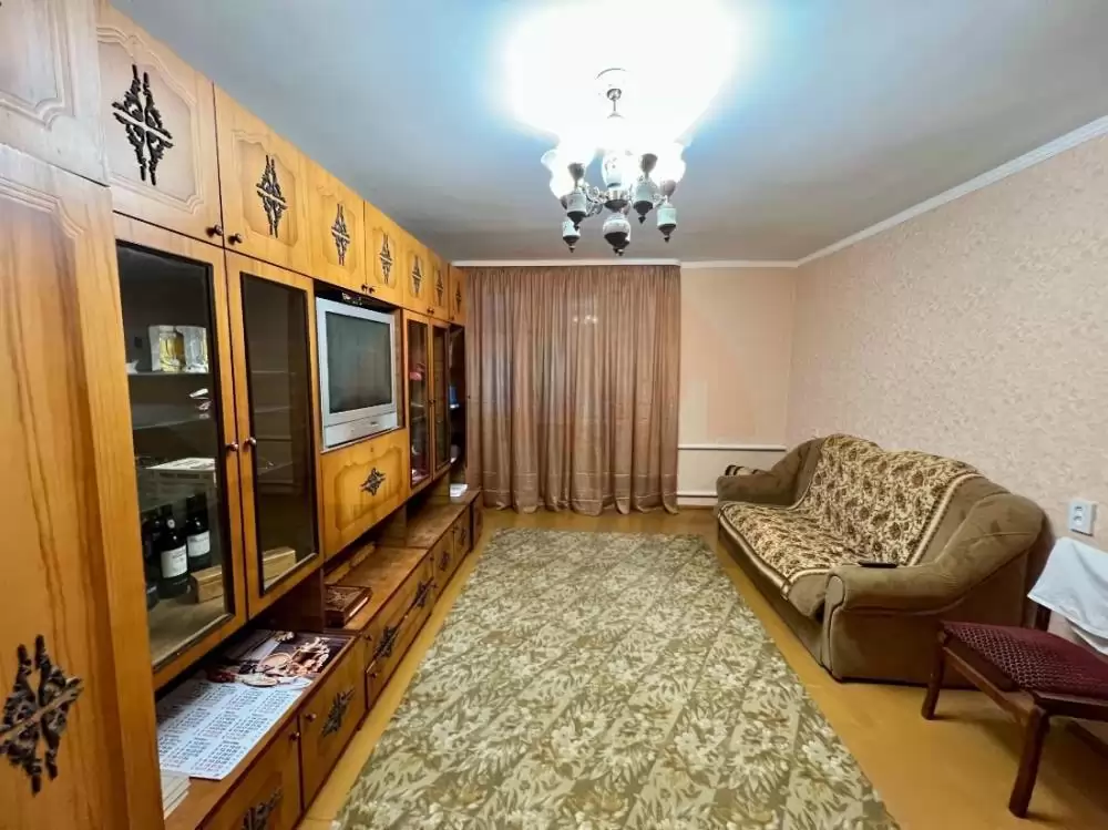 главная