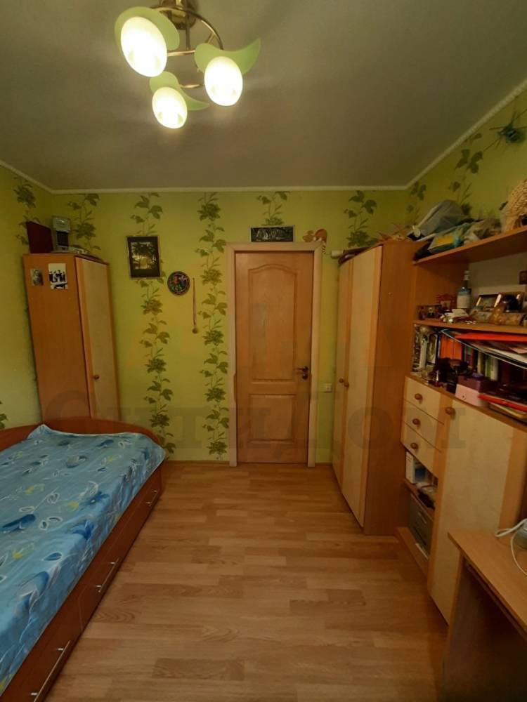Продажа 2-комнатной квартиры, Саки, Лобозова ул.,  1