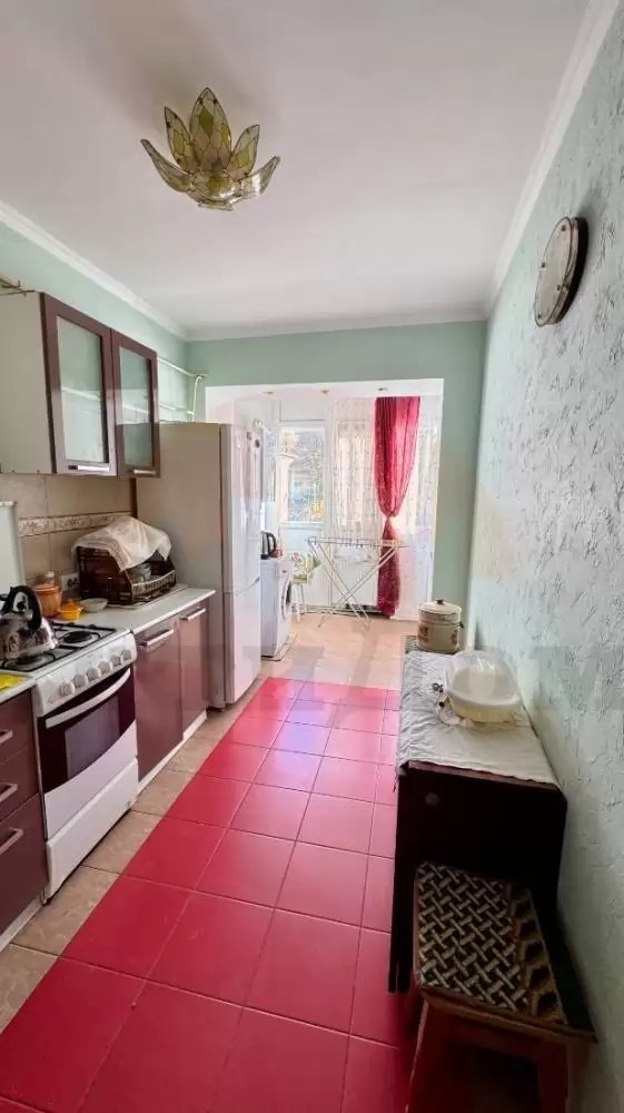 главная