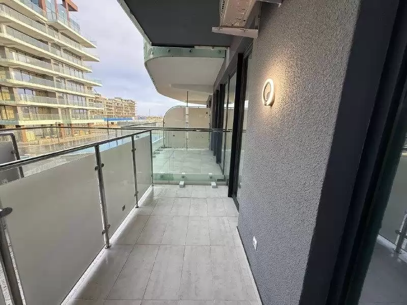 5424737368268279136