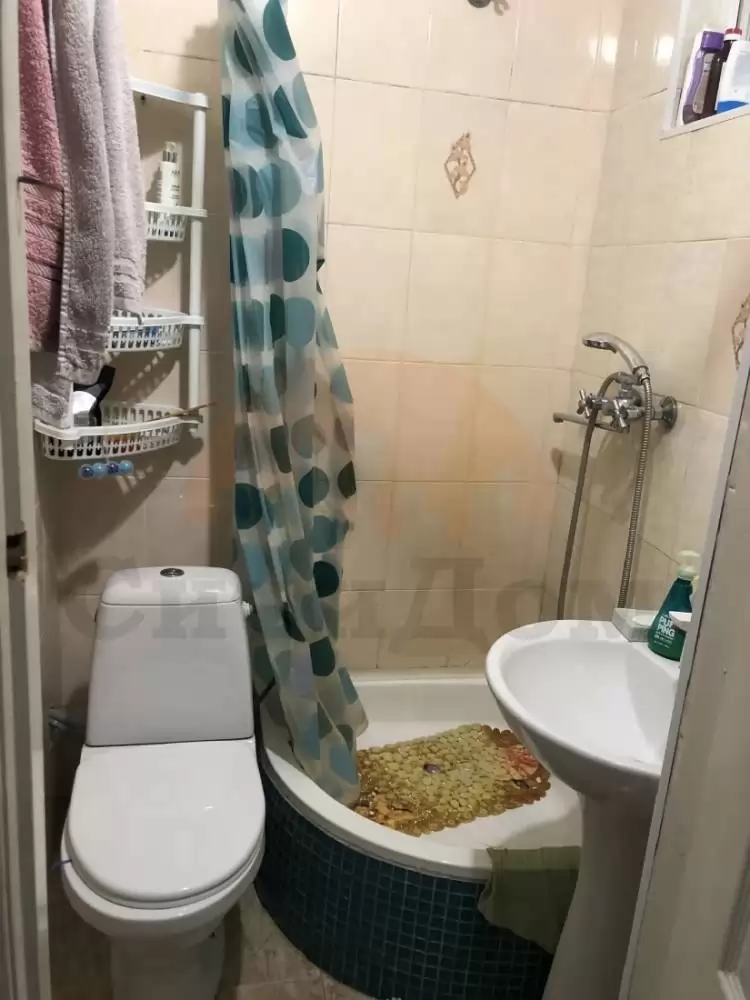 са узел