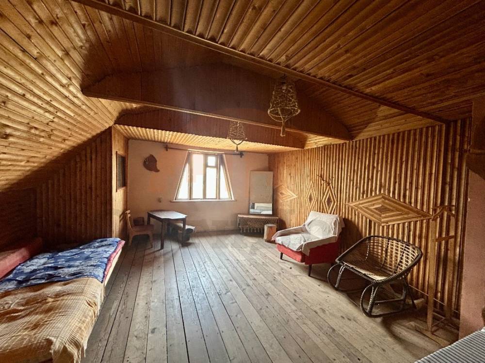 комната 2 этаж +